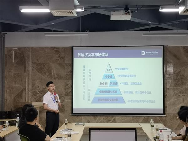三峽永久性船閘閘門